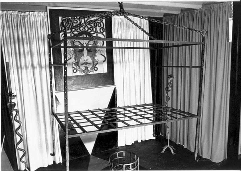 Cradle